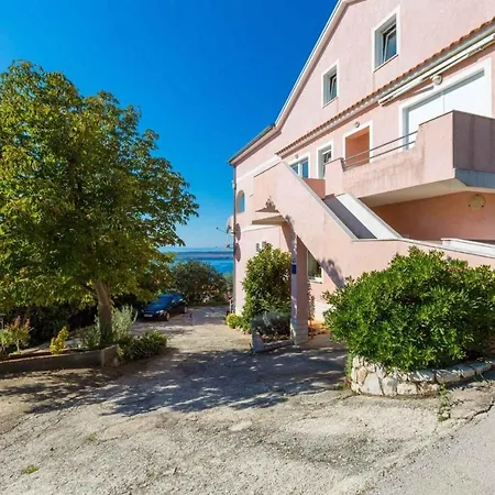 In Crikvenica 14049 Apartment Klanfari