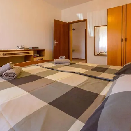 In Crikvenica 14049 Apartment